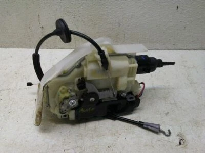 Защелка передней двери с электроприводом для универсала Volkswagen Jetta 2013 года выпуска - Изображение 1 из 4