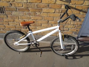 Custom Built Old School Bmx Bike 20" Wheels White ~ In Good Working Condition - Picture 1 of 12