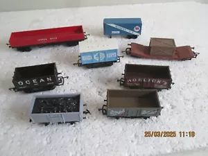 00 SCALE HORNBY ETC. ROLLING STOCK X 8 ITEMS LOT 3 see des. - Picture 1 of 2
