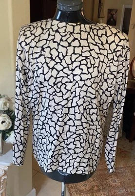 Blusa Top EMANUEL UNGARO Seda Estampado Geométrico RARA Cuello Barco Paralelo París 8 Foto 1 de 4