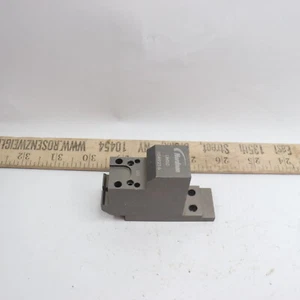 Universal SpeedâCoat Module Adapter 1049216 - Picture 1 of 4