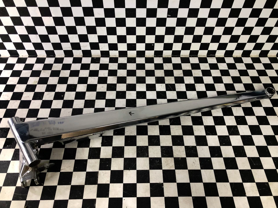 Ski-Doo MXZ Formula 500 600 700 800 1999-03 OEM Millenium cromo brazo de arrastre derecho Foto 1 de 4