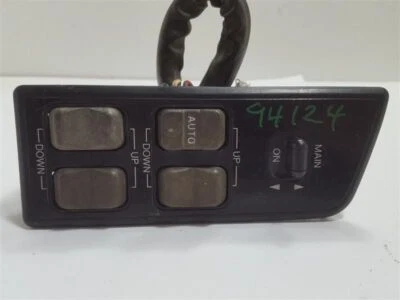 Interruptor eléctrico de puerta ACCORD 1985 (Master) 94124 Foto 1 de 4