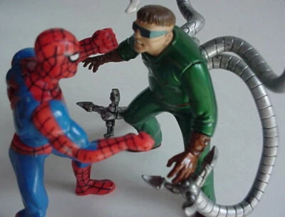 漫威英雄蜘蛛侠可动人偶 + 钛压铸医生章鱼 Doc Ock — 第 1/4 张图片