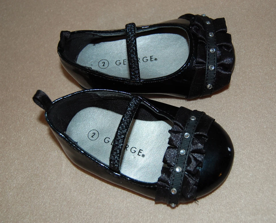 ZAPATOS para niñas pequeñas George VESTIDO Iglesia NEGROS Punta con volantes con pedrería 2 Foto 1 de 2