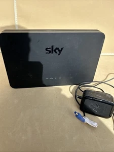 Sky Broadband Hub SR203 Dual Band Wi-Fi Wireless Modem Router - Picture 1 of 2