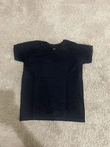 Athleta Girl Black Size Large/12 Athletic Shirt Short Sleeve - Picture 1 of 6