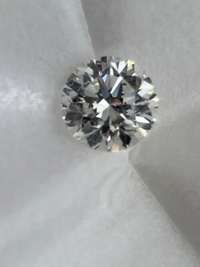 GIA CERTIFIED .70 CARAT ROUND BRILLIANT CUT NATURAL DIAMOND G COLOR VS2 CLARITY - Picture 1 of 6