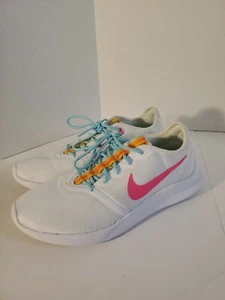 Nike VTR Women’s Running Shoes Size 7 AT4345-102 Nice Shape Worn Once SHIP NOW - Picture 1 of 8
