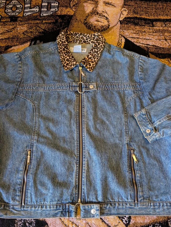 Chaqueta de Jean Para Mujer L.A. Azul Leopardo Guepardo Estampado Animal Borde 26/28W De Colección Foto 1 de 4