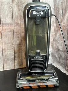 Shark Apex Powered Lift Away Duo Clean Zero M Staubsauger Modell AZ1002 - Bild 1 von 4