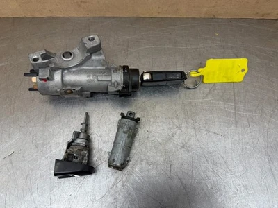 Vw Transporter T5 Ignition Barrel & Key 4B0905851Q - Image 1 of 4