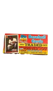 1991 Topps Baseball Cards 132 Traded Factory Set - Picture 1 of 3