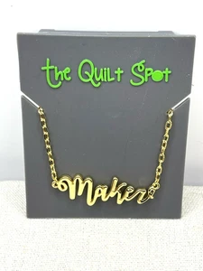 The Quilt Spot MAKER Bar Wort Schrift Anhänger vergoldet Halskette 21 Zoll Neu mit Etikett - Bild 1 von 20