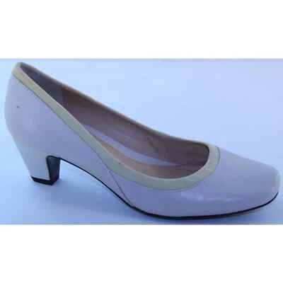 Zapatos de salón clásicos Easy Spirit "Vicki" de cuero crema para mujer talla 6,5 M tacón de gatito Foto 1 de 4