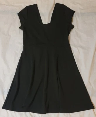 RUE 21 - BLACK A-LINE DRESS WITH BOW ON BACK WAIST - MADE IN U.S.A - Image 1 of 3