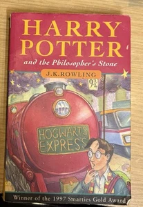 Harry Potter and the Philosopher's Stone Paperback Book 1997 Smarties Gold Award - Picture 1 of 3