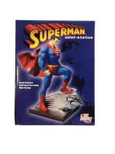Superman Mini-Statue - Cold Cast Porcelain - DC Direct 2006 - designed by Jim Le - Picture 1 of 9