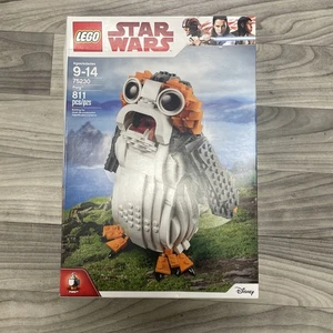 LEGO Star Wars: Porg (75230) - Picture 1 of 8