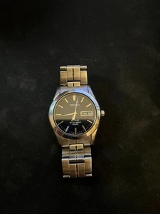 Herren Seiko 7N43-0AR0 Saphirglas Sportuhr - 100m  - Bild 1 von 3