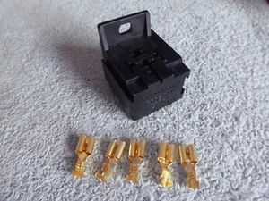 1PC New Bosch Relay Connector 3334485008 for Auto Application, FREE Ship!!! - Picture 1 of 2