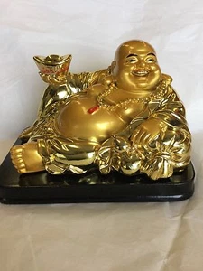 Golden Resin Buddha figurine - Picture 1 of 5