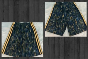 Pantalones cortos para niños Adidas - azul marino con rayas amarillas y logotipo - talla 7X - Imagen 1 de 7