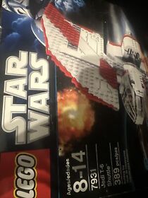 LEGO Star Wars: T-6 Jedi Shuttle (7931)