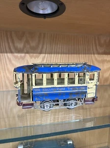 Lionel Blue 100 Trolley With Offset Ends - Picture 1 of 14