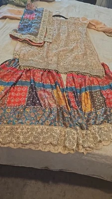 India paquistaní Shalwar Kameez Foto 1 de 3