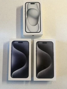 (3) Lotto iPhone 15 Pro Max 256gb Blu Nero Titanio iPhone 15 Nero SOLO SCATOLE - Foto 1 di 3