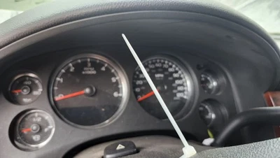 Chevrolet Tahoe 2010 OE velocímetro calibre clúster 176 k millas Foto 1 de 4