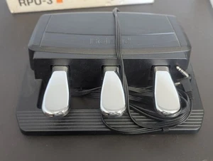 Roland RPU-3 Electronic Keyboard Pedal or Footswitch, 3 Pedal - Picture 1 of 10