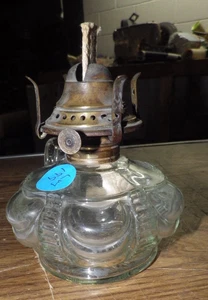 Antique EAPG FINGER Oil KEROSENE LAMP BRASS BURNER MINIATURE LAMP VENUS BURNER - Picture 1 of 7