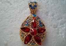 Beautiful Tibetan medallion pendant of large cloisonne.