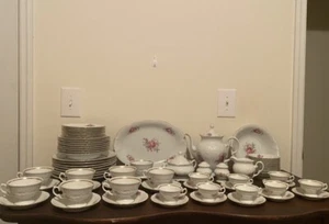 Vintage Rare Wawel Wav 11 72 Piece China Set - Picture 1 of 15