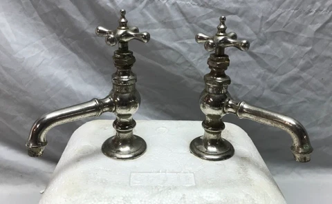 Pair Nickel Brass Hoy & Co Albany N.Y Sink Faucets VTG Parts & Repair 1089-23B Cover