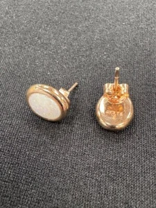 9ct Gold Antique Large Opal Earrings, Hallmarked, 1.5G NEW & Boxed with Free P&P - Picture 1 of 4