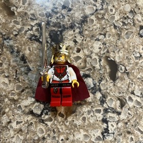 Lego Castle - Kingdoms - Lion King Minifigure