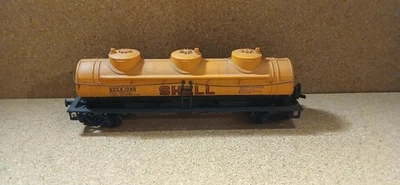 Bachmann Silver Series Shell 40’ HO Scale 3-Dome Tank Car Shell - model 17107 - Image 1 of 4