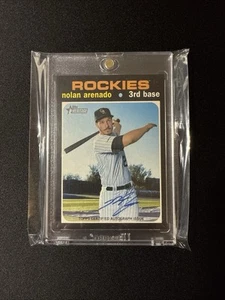 NOLAN ARENADO 2020 TOPPS HERITAGE REAL ONE ON CARD AUTOGRAFO - Foto 1 di 3