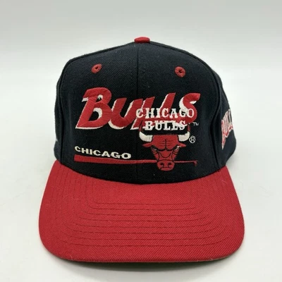 Gorra Chicago Bulls Snapback NBA Baloncesto Negra De Colección Años 90 Gemelos Empresa Foto 1 de 4