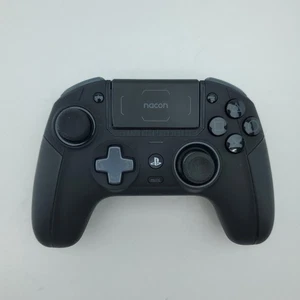 Controlador inalámbrico personalizable Nacon Revolution 5 Pro negro para PS4, PS5, PC - Imagen 1 de 6