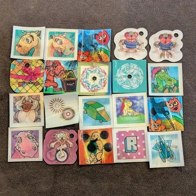 Lote de lenticulares vintage de ida y vuelta etiquetas Dino Marks PREMIO CRACKER JACK Foto 1 de 4