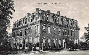 Wright Hotel, Lancaster, Wisconsin Vintage PC - Bild 1 von 2