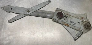 1968-1972 Chevy El Camino Chevelle 2 Dr Manual Passenger Door Window Regulator - Picture 1 of 13