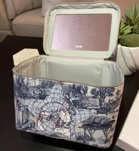 New DIOR Around The World 2024 Vanity Case - Picture 1 of 7