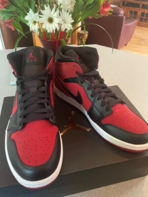 Nike Jordan 1 Mid Gym "Reverse Banned" 554724-610 - Talla 10 Foto 1 de 4
