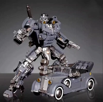 Deformabl Robot Bumblebee WWII Autobot BMB TW-01 Action Figure Toys In Stock New - Image 1 of 4