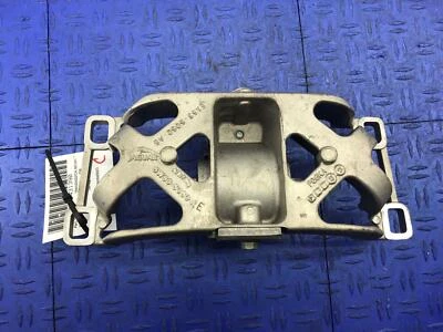 2014-2021 JAGUAR F-TYPE 3.0L AUTOMATIC TRANSMISSION MOUNT W/BRACKET EX53-6A026-A - Image 1 of 4